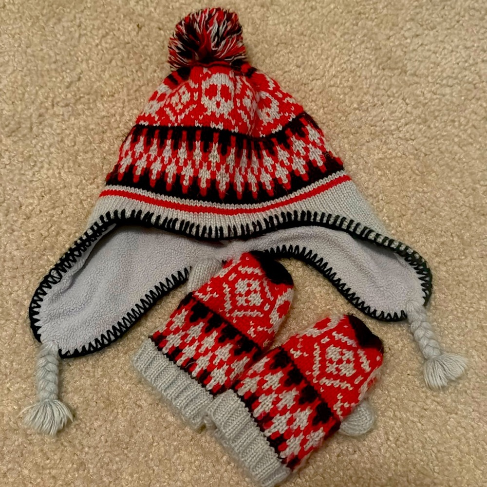 Mitten and beanie set